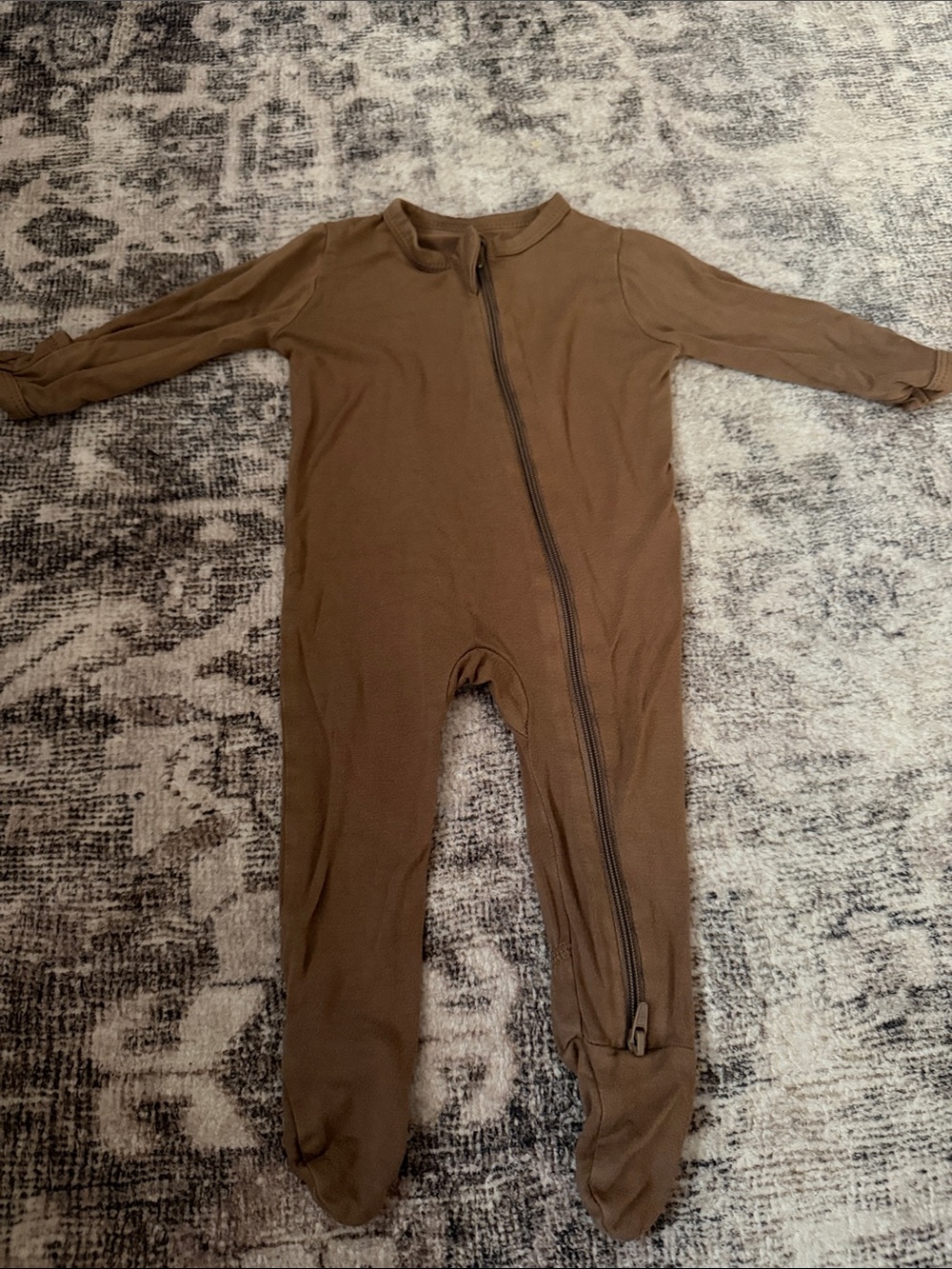 Kyte nutmeg zippered footie